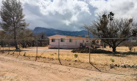 5234 S Santa Aurelia Ave, Sierra Vista, AZ 85650