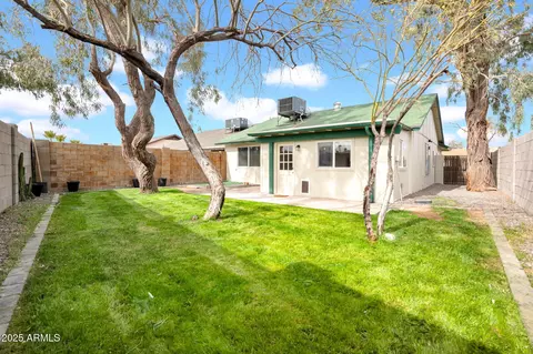 Exterior - 1717 E Sandra Ter, Phoenix, AZ 85022 photo 1 of 3