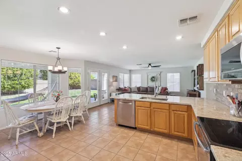 3336 E Linda Ct, Gilbert, AZ 85234 photo 12