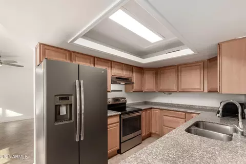 3027 S Clementine Dr, Tempe, AZ 85282 photo 8