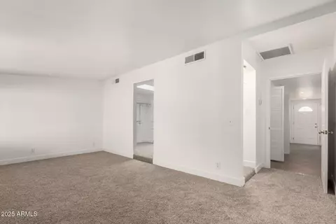 3027 S Clementine Dr, Tempe, AZ 85282 photo 12