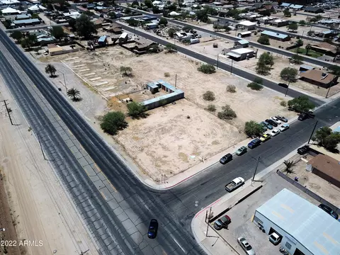 725 E 8th St #A, Florence, AZ 85132