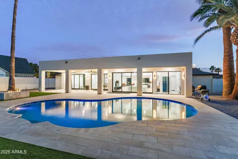 6116 E Charter Oak Rd, Scottsdale, AZ 85254