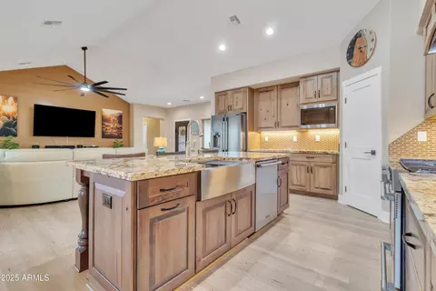 156 E Frontier St, Apache Junction, AZ 85119 photo 16