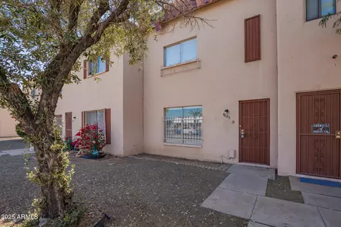 4625 W Thomas Rd #19, Phoenix, AZ 85031
