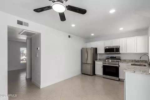 4625 W Thomas Rd #19, Phoenix, AZ 85031 photo 6