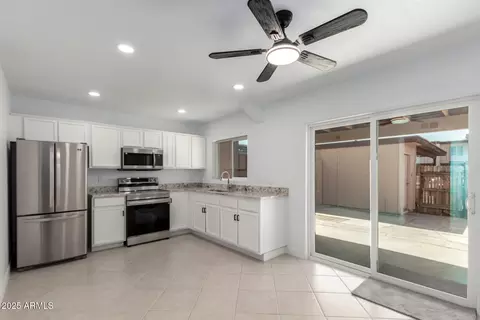 4625 W Thomas Rd #19, Phoenix, AZ 85031 photo 7