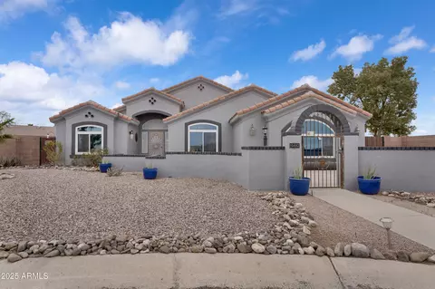15482 S Sequoia Cir, Arizona City, AZ 85123
