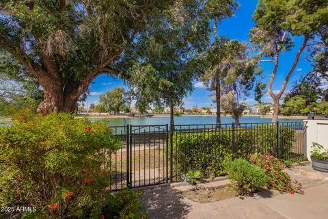 2714 W Desert Cove Ave, Phoenix, AZ 85029
