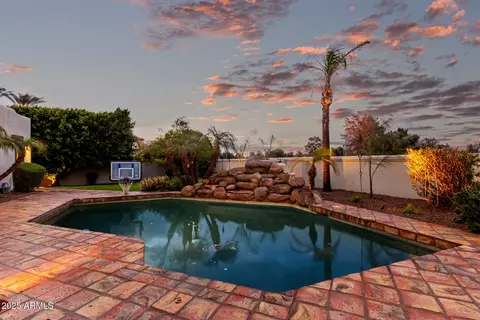 Exterior - 4438 E Millbrae Ln, Gilbert, AZ 85234 photo 8 of 15