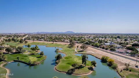 View/Area - 4438 E Millbrae Ln, Gilbert, AZ 85234 photo 3 of 3