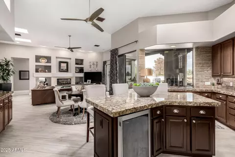 Kitchen - 4438 E Millbrae Ln, Gilbert, AZ 85234 photo 4 of 4