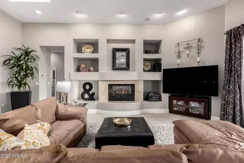 Living - 4438 E Millbrae Ln, Gilbert, AZ 85234 photo 5 of 6