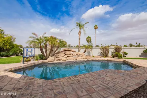 Exterior - 4438 E Millbrae Ln, Gilbert, AZ 85234 photo 10 of 15
