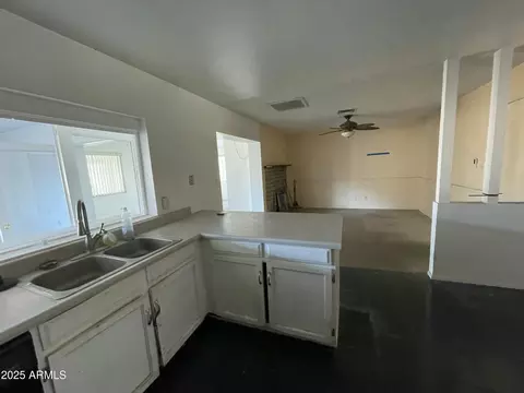 4416 E Capistrano Ave, Phoenix, AZ 85044 photo 10