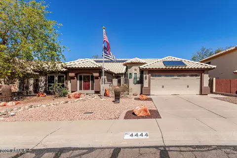 4444 W Chama Dr, Glendale, AZ 85310