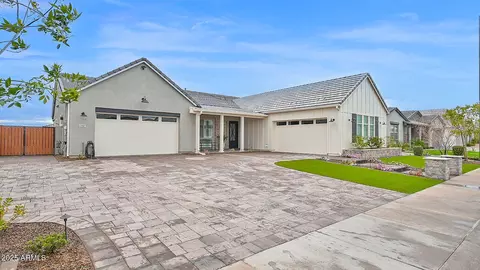 1547 E Crescent Way, Gilbert, AZ 85298 photo 55