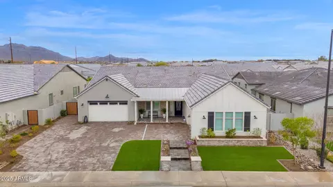 1547 E Crescent Way, Gilbert, AZ 85298 photo 48
