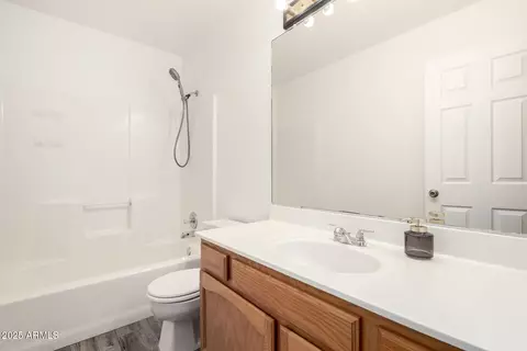 Bath - 8027 E Quarterline Rd, Mesa, AZ 85207 photo 3 of 3