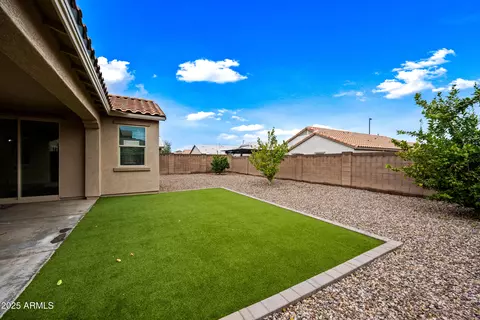 Exterior - 2196 E Brigadier Dr, Gilbert, AZ 85298 photo 4 of 9