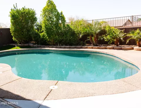 13216 S 175 Dr, Goodyear, AZ 85338
