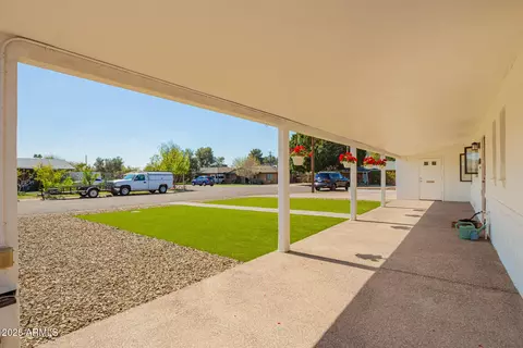 3028 E Highland Ave, Phoenix, AZ 85016 photo 5