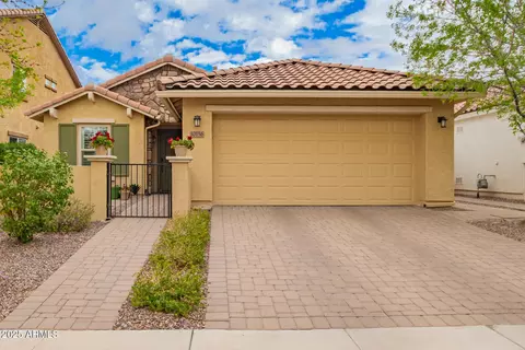 10156 E Radiant Ave, Mesa, AZ 85212 photo 2