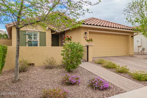 10156 E Radiant Ave, Mesa, AZ 85212 photo 4