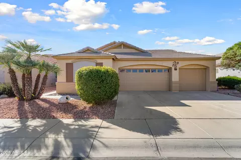 17643 W Weatherby Dr, Surprise, AZ 85374
