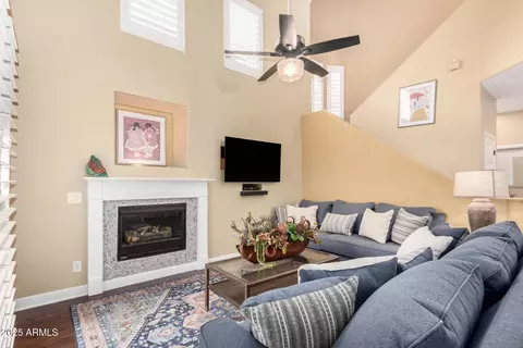 19550 N Grayhawk Dr #1044, Scottsdale, AZ 85255