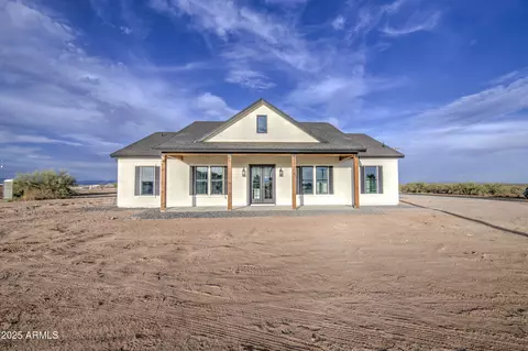 28003 N Faded Creek Dr, Florence, AZ 85132