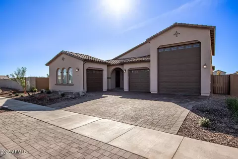 21965 E Nightingale Ct, Queen Creek, AZ 85142