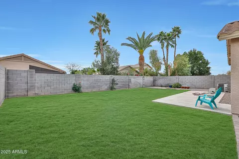 Exterior - 3925 W Hackamore Dr, Phoenix, AZ 85083 photo 3 of 3
