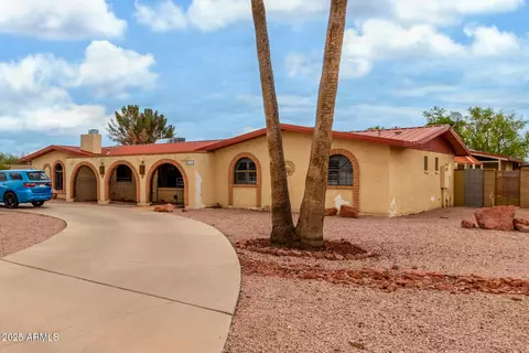 3026 E Campbell Rd, Gilbert, AZ 85234 photo 12