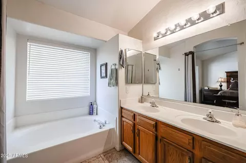 5055 E Paseo Way, Phoenix, AZ 85044 photo 32