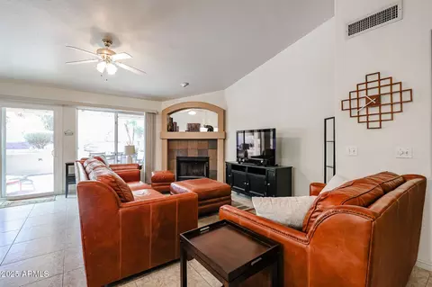 5055 E Paseo Way, Phoenix, AZ 85044 photo 25