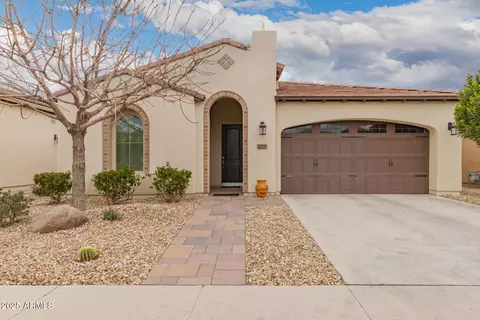 229 E Alcatara Ave, Queen Creek, AZ 85140