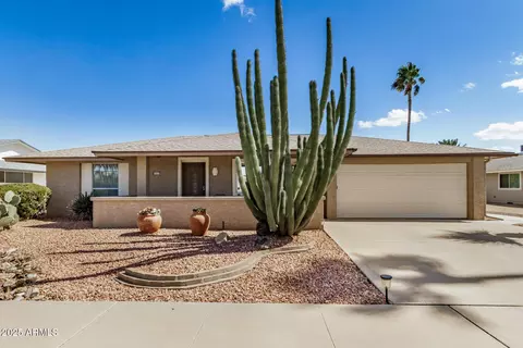 15227 N Rosewood Dr, Sun City, AZ 85351