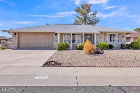 18402 N 94th Dr, Sun City, AZ 85373