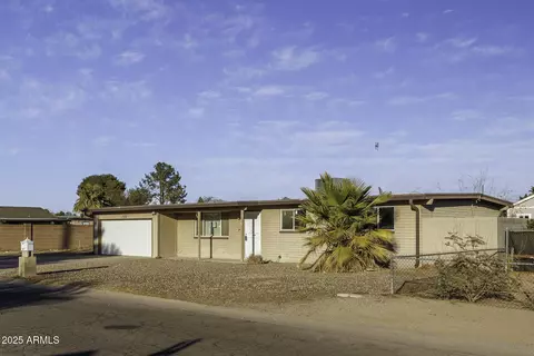1518 N Gilbert Ave, Casa Grande, AZ 85122
