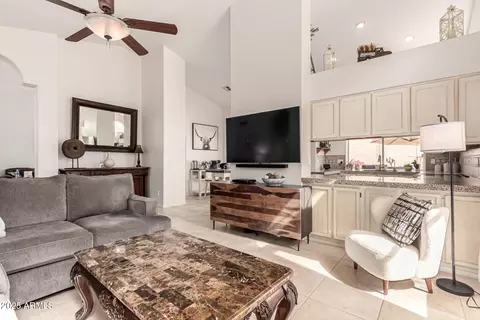 16 E South Fork Dr, Phoenix, AZ 85048 photo 11