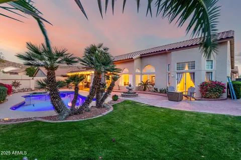 16 E South Fork Dr, Phoenix, AZ 85048 photo 2
