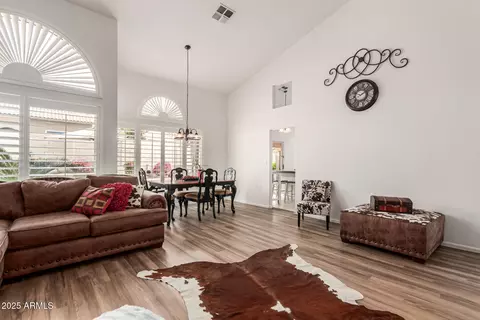 16 E South Fork Dr, Phoenix, AZ 85048 photo 8
