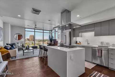 200 W Portland St #1222, Phoenix, AZ 85003