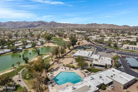 12007 S Crow Ct, Phoenix, AZ 85044