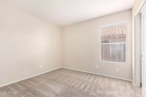 3881 E Douglas Loop, Gilbert, AZ 85234 photo 10
