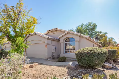 3881 E Douglas Loop, Gilbert, AZ 85234