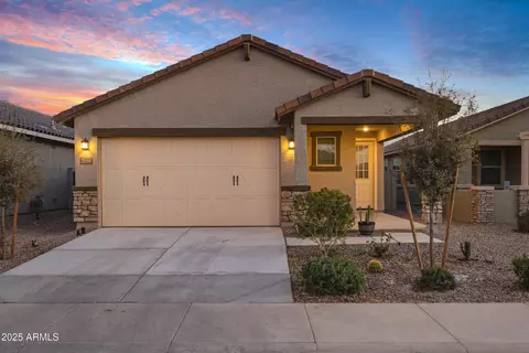 40005 W Rio Lobo Dr, Maricopa, AZ 85138