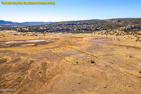show low pines unit 5, Concho, AZ 85924
