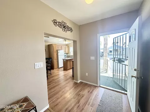 903 S Mineshaft Dr, Apache Junction, AZ 85119 photo 9